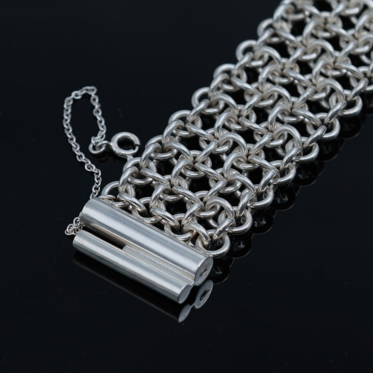 So Many Circles – Circle Lattice – handmade sterling silver bracelet by Matthew Street Jewellery, view 2