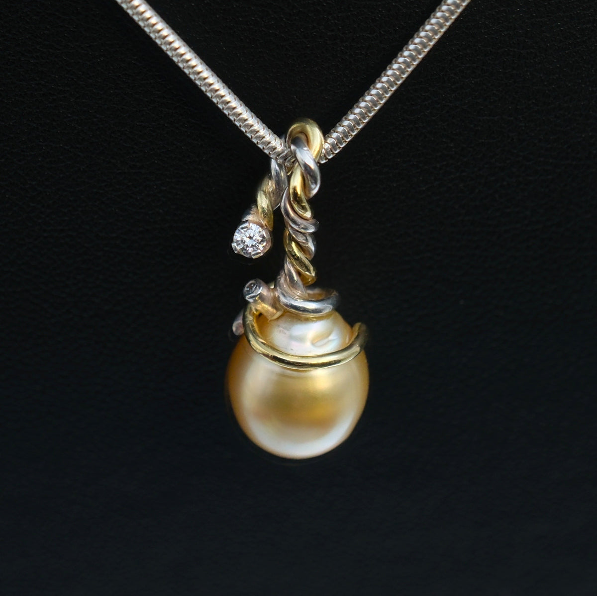 Golden Drop – handmade gold & silver pendant by Matthew Street Jewellery
