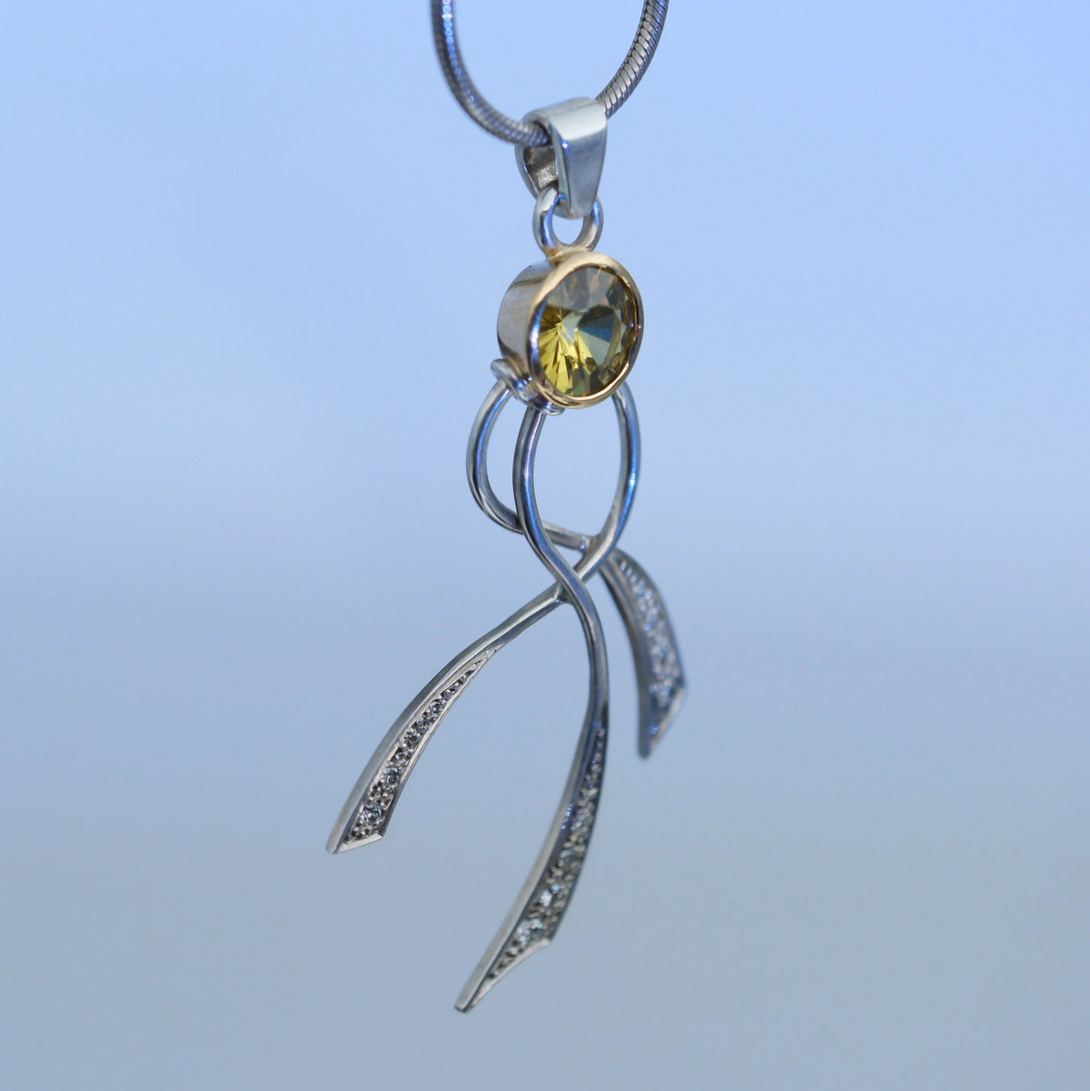 Dancing Sprite – handmade gold & silver pendant by Matthew Street Jewellery, view 2